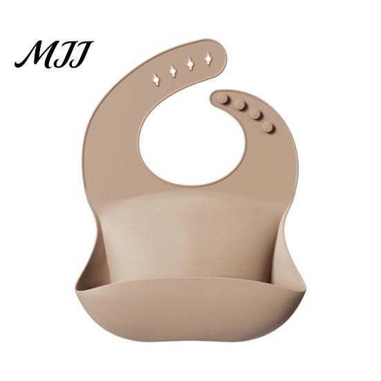 Waterproof Feeding Bibs Silicone Baby Bib, Soft Adjustable Durable Stain Resistant Large Pocket Food Catch Bib for Babies And Toddlers Easy