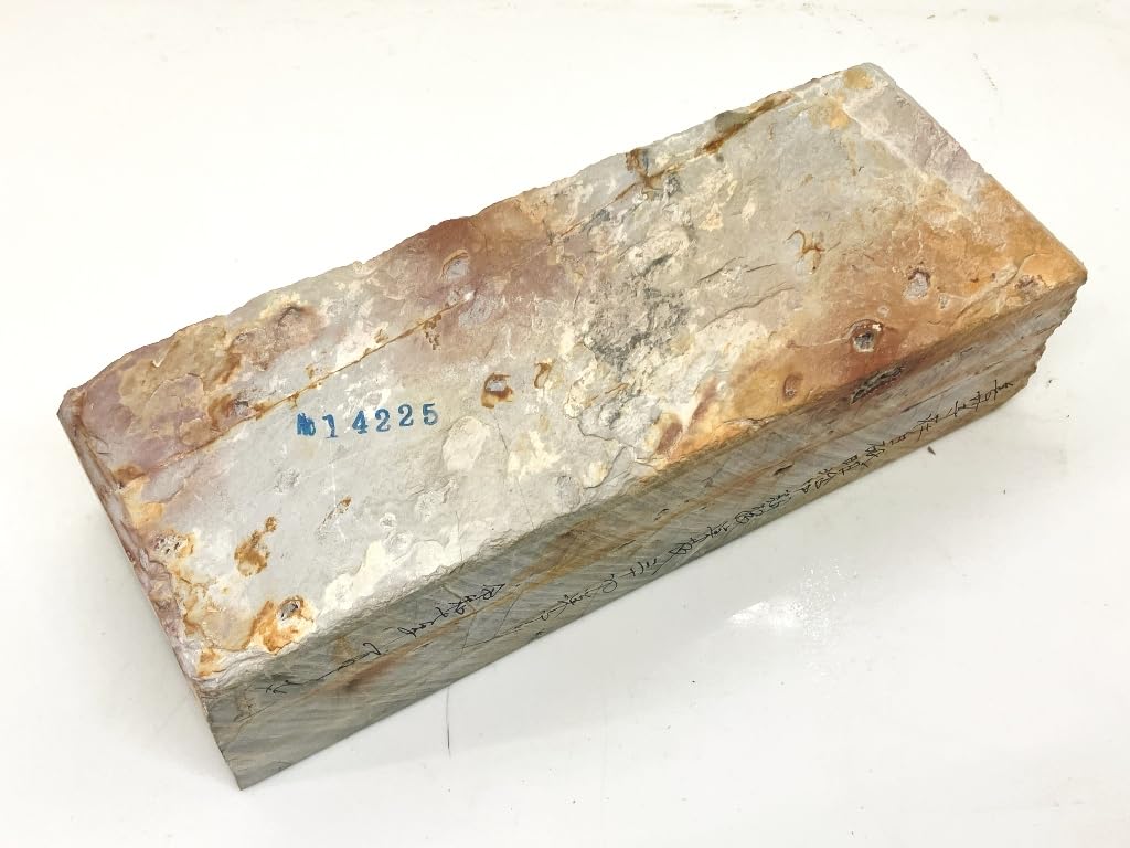 Piatră de ascuțit albă Umegahata, nume natural Yamashiro, Shomotoyama, piatră de ascuțit, Ukyo-ku, piatră de ascuțit, perioada Meiji mijlocie, 30 de tăieturi #25 / 1.876 g