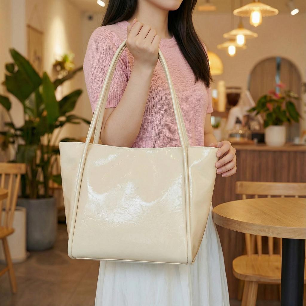 Genuine autumn and winter high-end sense large-capacity tote bag women's new large bag commuter shoulder women's bag