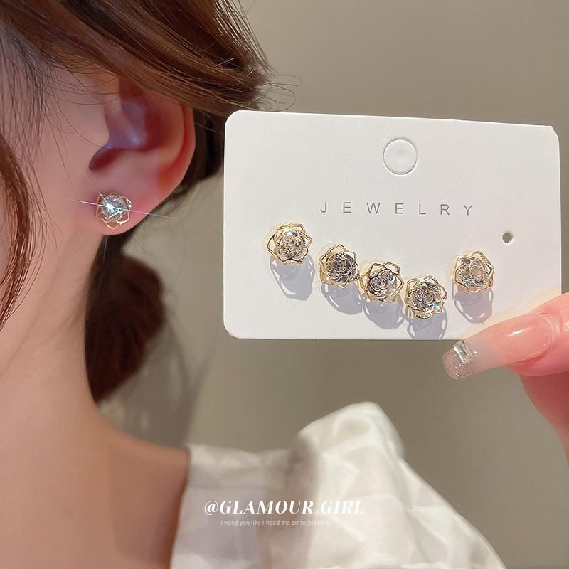 Love flower butterfly earrings fresh and sweet girl heart stud earrings set simple design earrings