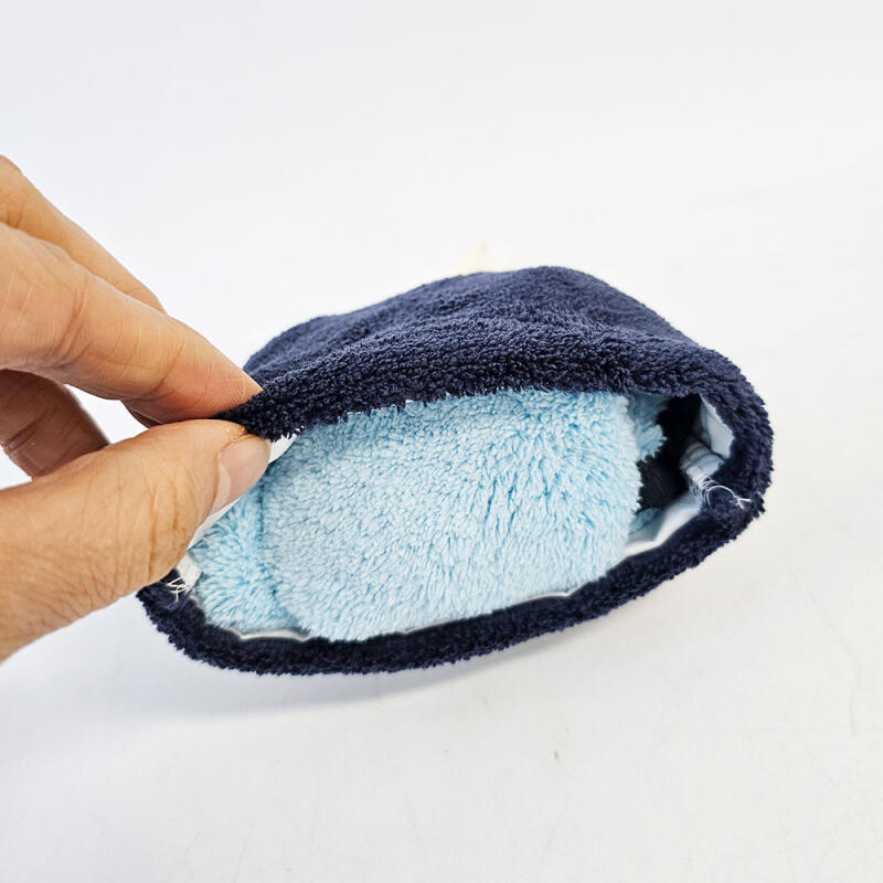 Kaonashi Micro Hanger Towel