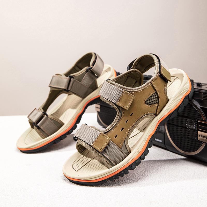 Summer new sandals men's outdoor travel beach shoes casual leather soft sole non-slip sandals