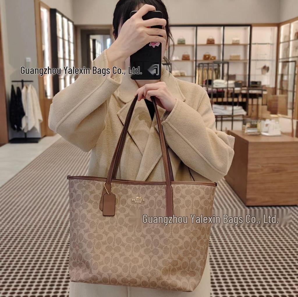 Koujia New City33 Stor Kapacitet Äkta Läder Tote och Axelväska