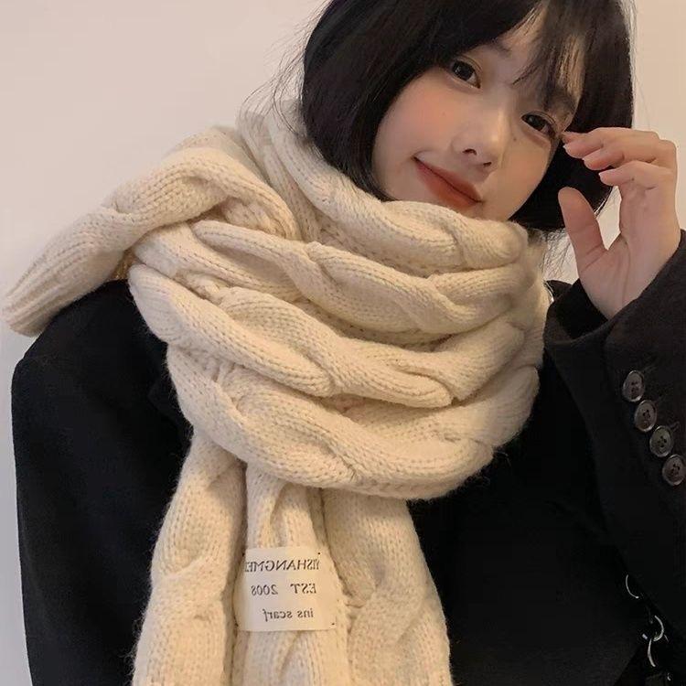 Winter Korean Style Knitted Breast Scarf for Women High End Twist Scarf for Couples Thickened Warm and Versatile
