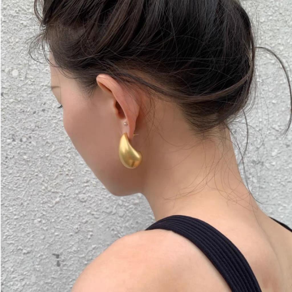 Bv Heavy Industry Hollow Water Drop Shape Earrings Simple And Old Matte Curved S925 Silver Needle Niche Earrings Women