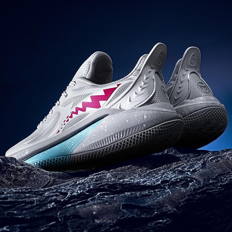 2025 Basketball Shoes Sonic 11 Wear-resistant Rebound Youth Outdoor Sports Shoes Low-top Game Training Shoes