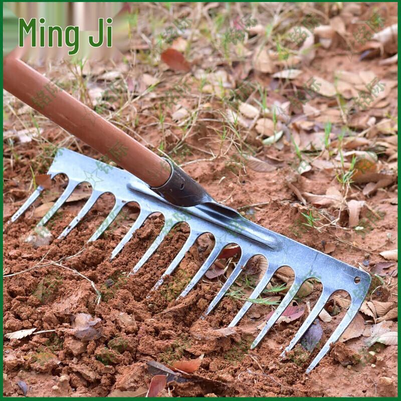 Manganese Steel 9-Tooth Garden Rake