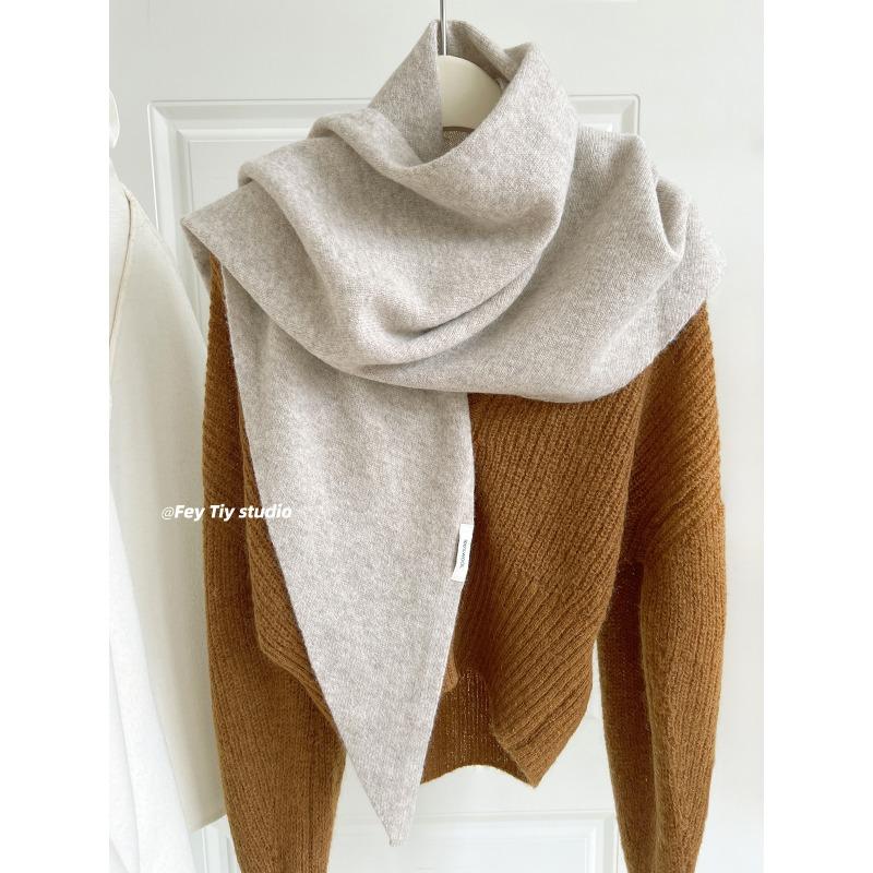 Exquisite The Shawl Is Versatile and Available in Multiple Colors. Women Can Wear A New Intellectual Knitted Cardigan for Autumn Winter with A Scarf