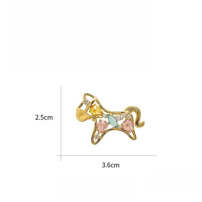 1Pcs Kids Lovely Beautiful Horse Party Casual Broochs Colorful Horse Brooch Pin For Women  Accessory  Year Gift
