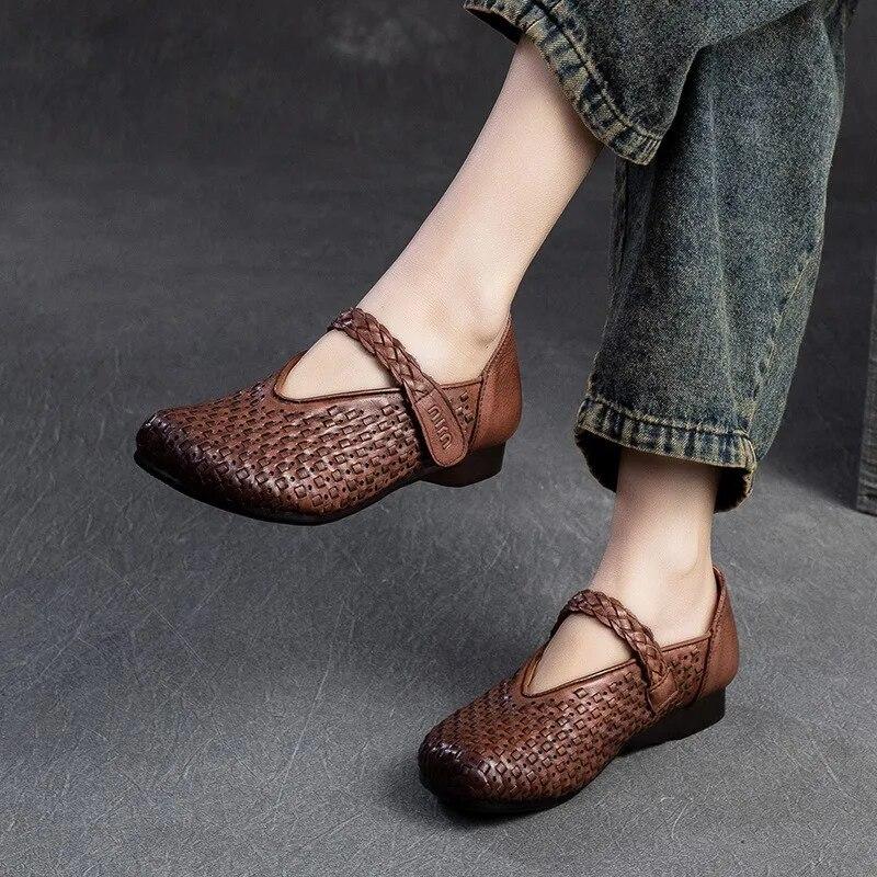 Johnature Bombas Retro Cuero Genuino Suela Suave Gancho y Lazo Cómodos Zapatos de Mujer Versátiles