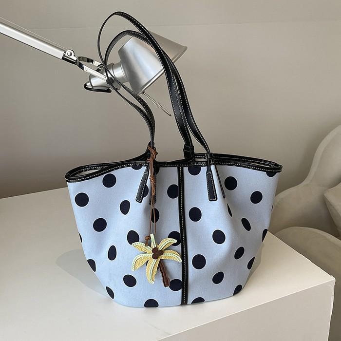2026 Korean Polka Dot Tote Bag - Large Capacity Versatile Fashion Shoulder Bag for Women.