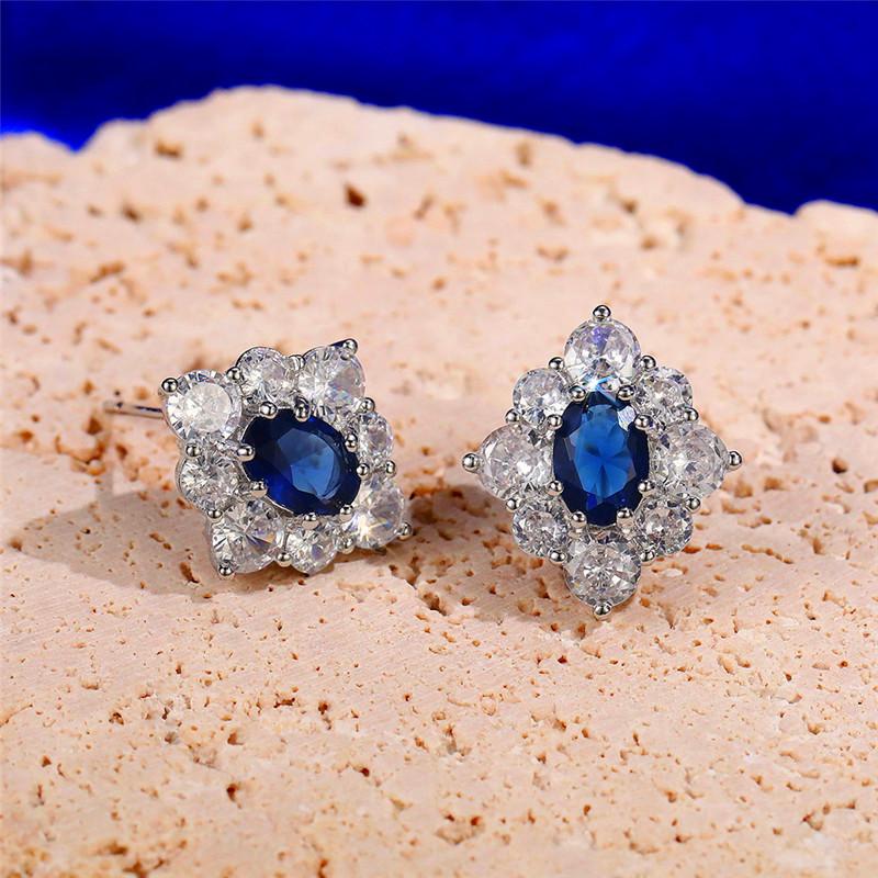 Vintage Blue Stud Earrings for Women Chic Design Noble Lady's Ear Accessories Retro Party Nice Anniversary Gift Jewelry