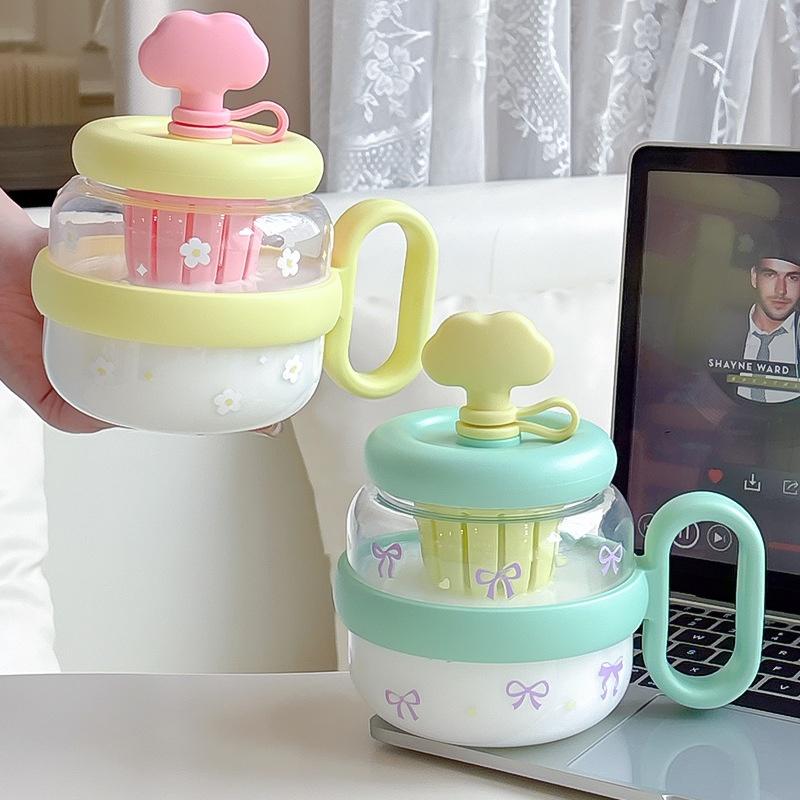 830ml Cloud Big Belly Cup Cute Cartoon Large Capacity Plastic Water Cup Portable Tea Separation Straw Flower Tea Cup with Handle