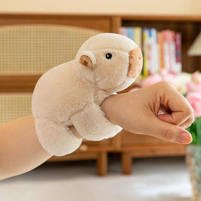 

Capybara Papa Circle Plush Doll Bracelet - Children s Wrist Pendant Toy Subject to Actual Product