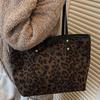 Popular Textured Bag Women's Autumn New Leopard Print Tote Bag Women's Large-capacity Commuter Shoulder Bag