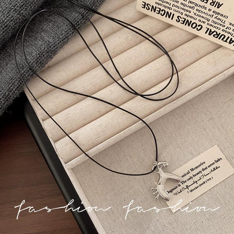 Mori Acorn-Style Ethnic Necklace: Handmade Woven Cotton & Linen Unisex Apparel Accessory