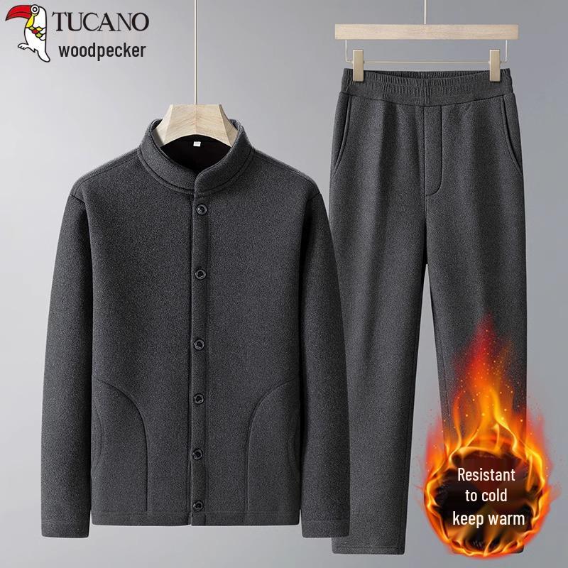 Woodpecker Dad Winter Fleece-Lined Men's Three-Piece Set: Thickened Cotton Coat, Vest, and Cardigan Jacket for Middle-Aged and Elderly.