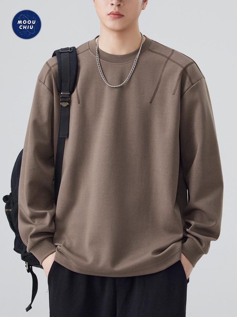 Mu Qiu Menswear | 2026 Spring Trend: Men's Loose Fit Round Neck Long Sleeve T-Shirt with Contrast Stitching
