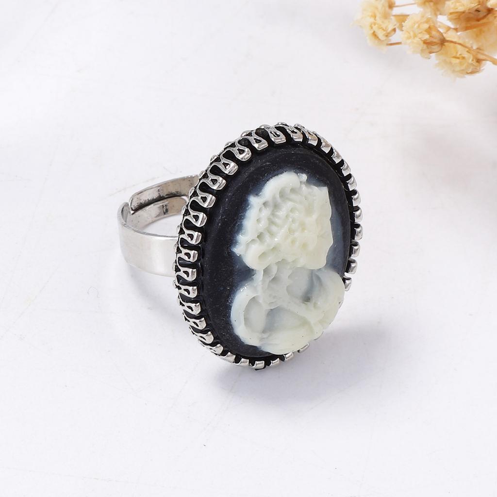 Exquisite Fashion Medieval Vintage Alloy Drip Angel Opening Geometric Oval Ring Versatile Casual