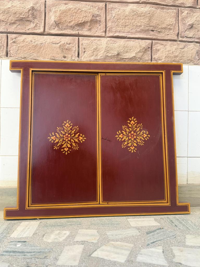 Handmade Wooden Jharokha Wall Hanging: Royal Hunting Scene, Festival Decor Frame