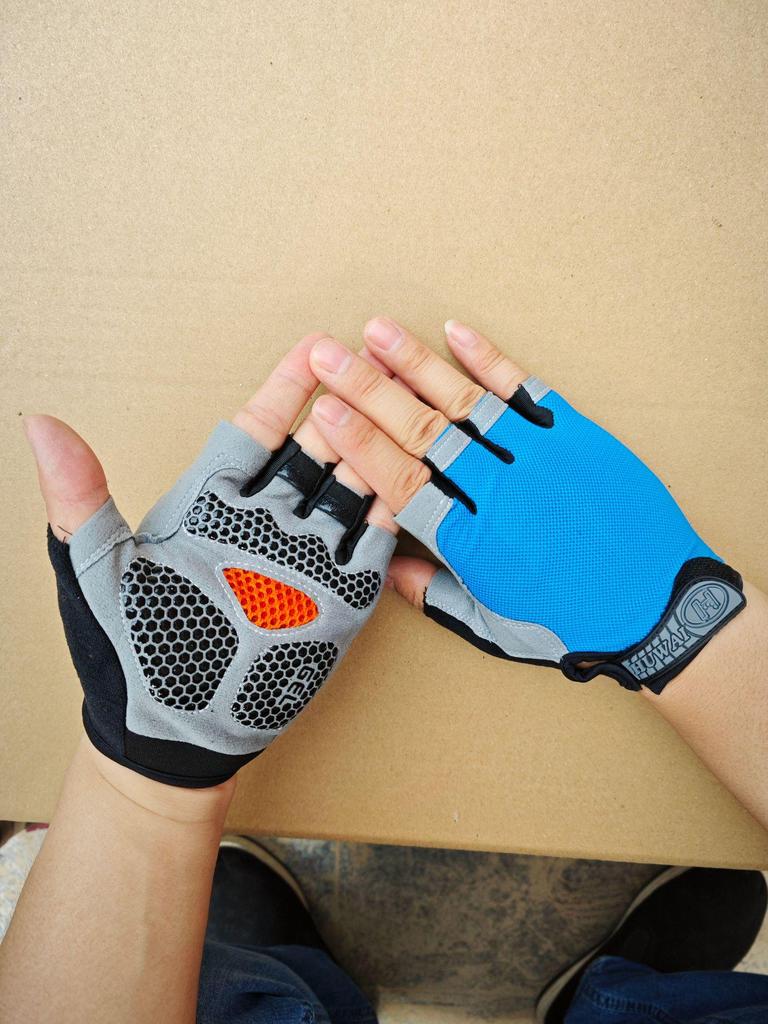 Unisex Half-Finger Gloves: Shock-Absorbing, Anti-Slip, Breathable for Cycling, Climbing, Fitness & Outdoor Sports