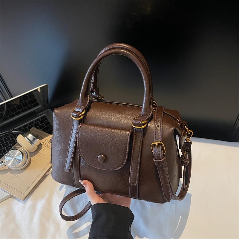 Simple Women's Shoulder Bag, Casual Crossbody Bag, Fashionable Shoulder Bag, Soft PU Leather Handbag Suitable for Daily Use and Shopping