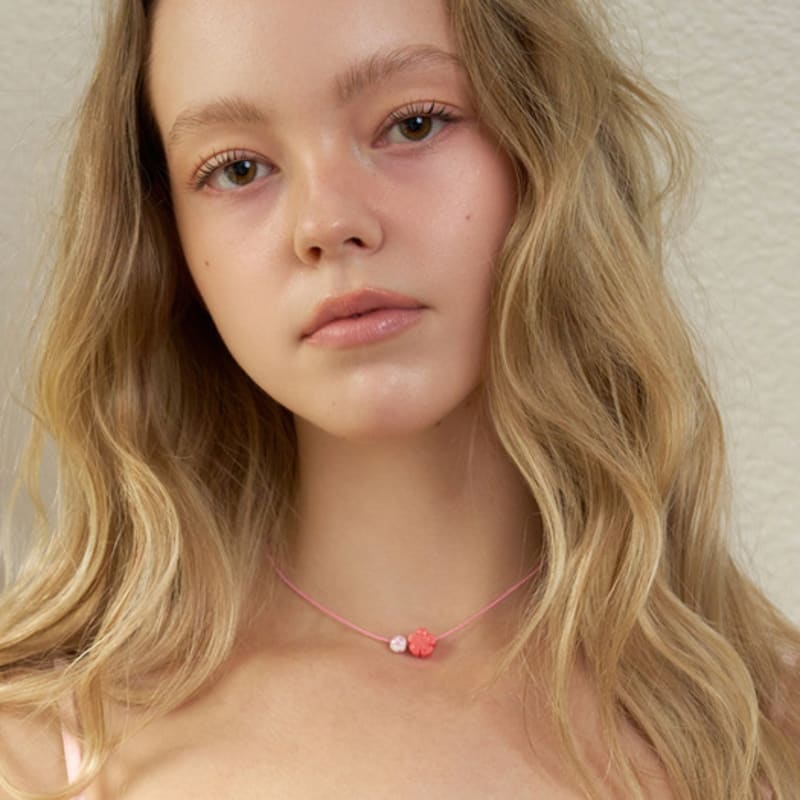 FANTASTIC PLANET cherry blossom string necklace