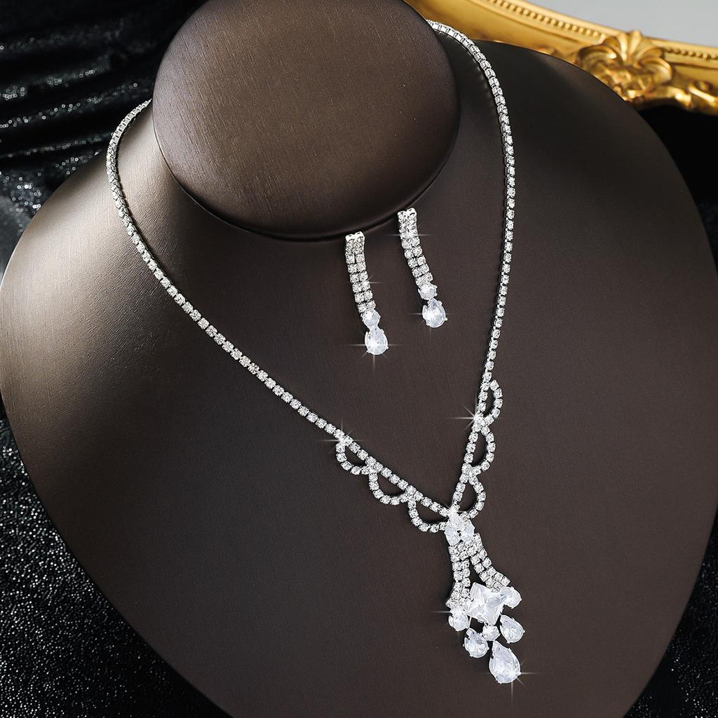 3PC Women's Fashion Copper Inlaid Zircon Claw Chain Geometric Water Drop Necklace Earring Set Wedding Party Festival Gift