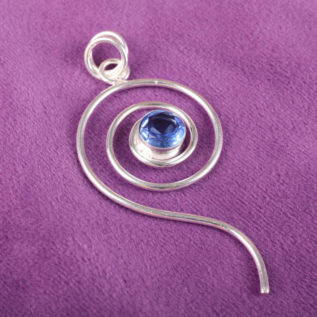 Tanzanit ručně vyráběný přívěsek z drahokamů, 925 masivní přívěsek ze sterlingového stříbra Starožitné šperky, přívěsek pro zásnubní dárek