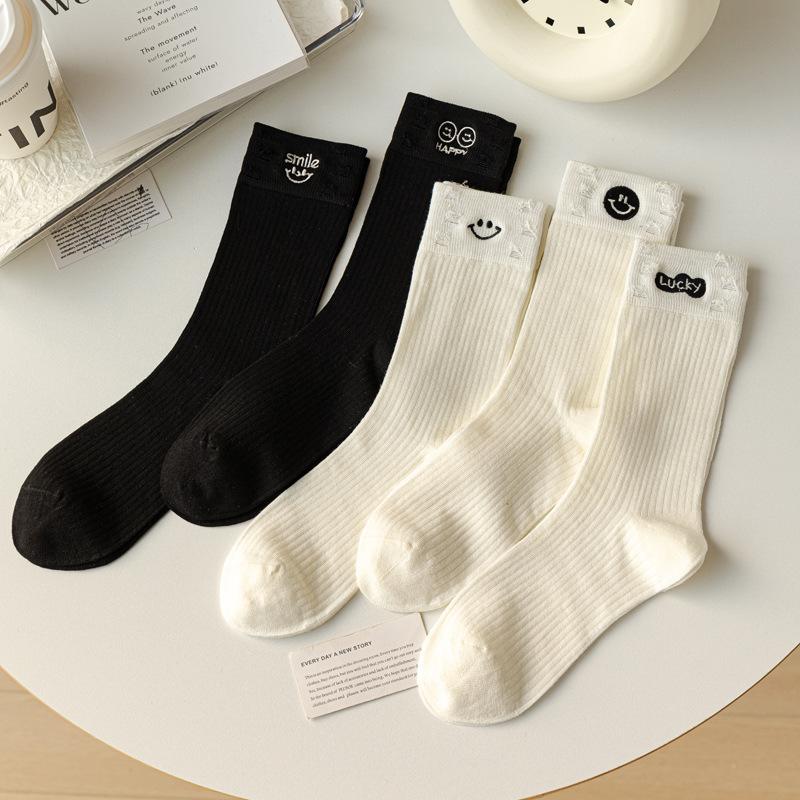 5/10 Pairs Casual Solid Color Socks for Women Spring Summer Mid Calf Cotton Socks Black and White Embroidered Casual College Style Long Socks