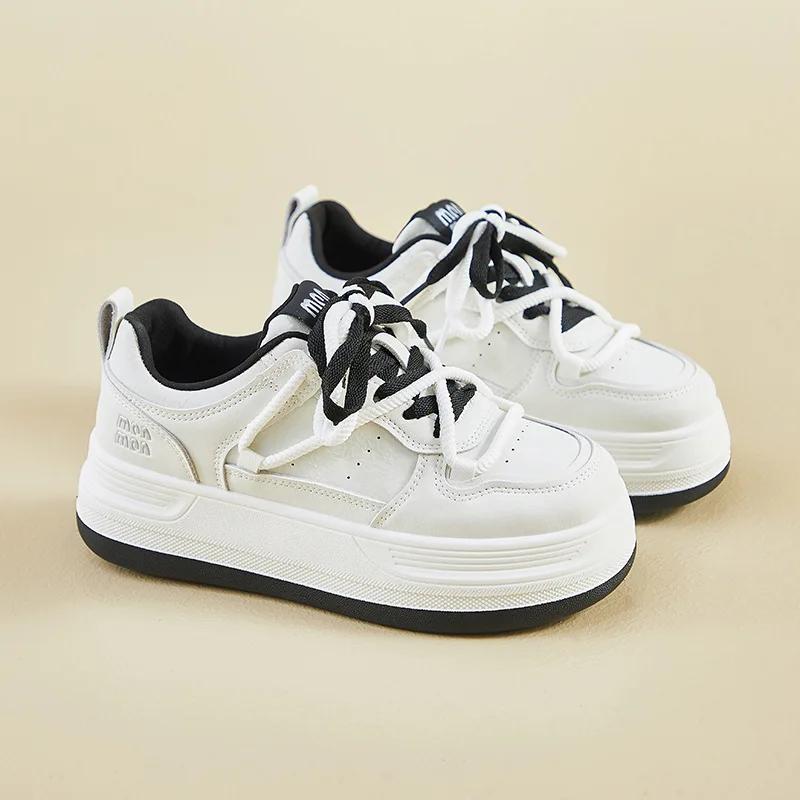 Women's Shoes Spring New Platform Sneakers Female Students Breathable Casual Board Shoes Fashion Two Tone Lace Up Sports Shoes