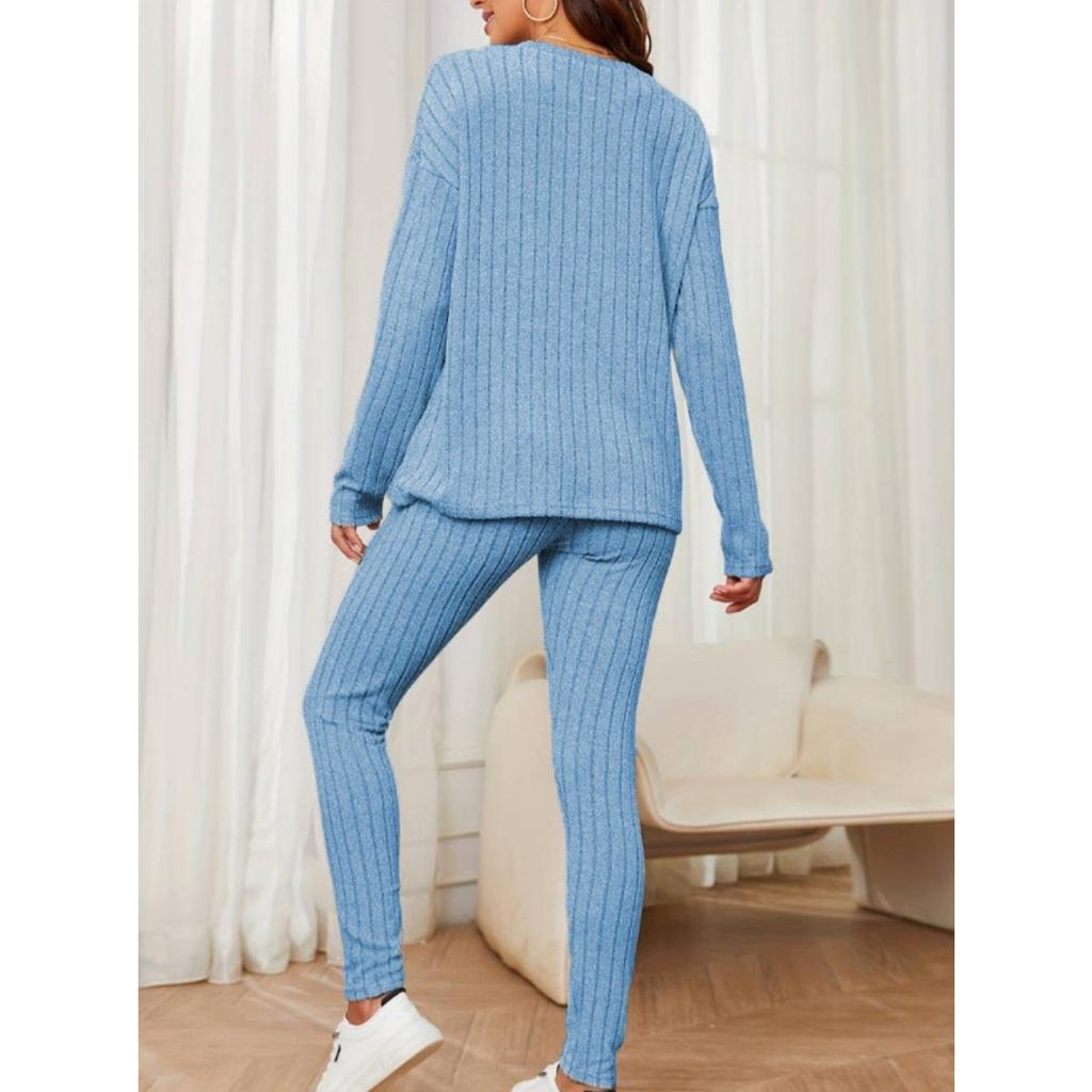 Female Suit, Autumn New Fashionable Casual Temperament Loose Round Neck Pit Stripe Knitted Suit for Women