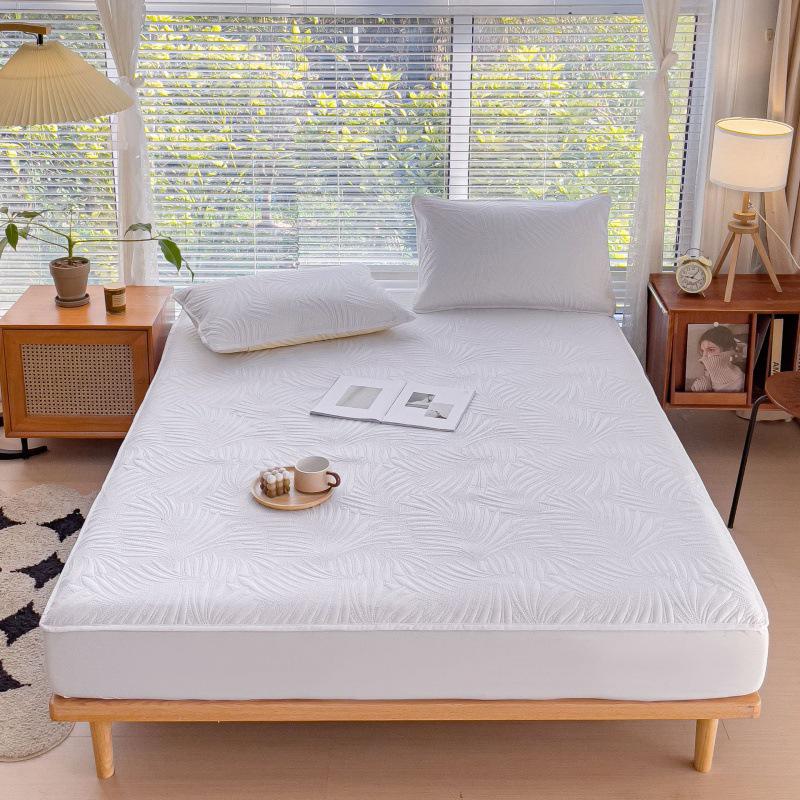 Solid Color Quilted Waterproof Bed Sheet - Thick Brushed Simmons Protective Cover for Home Use