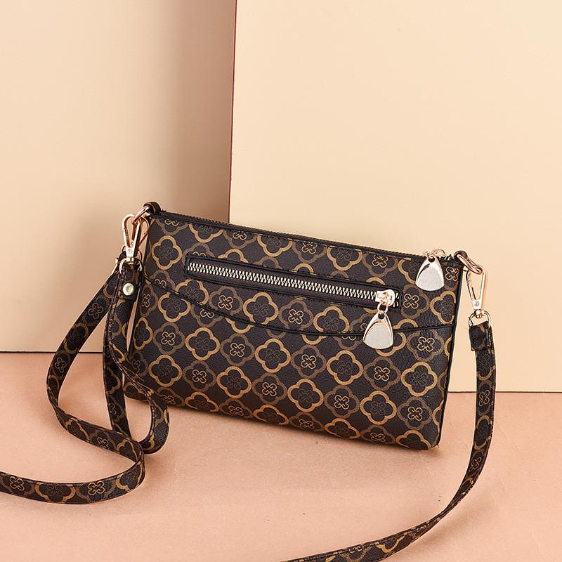 Pu Womens Small Handbag With Zipper Closure For Daily Use