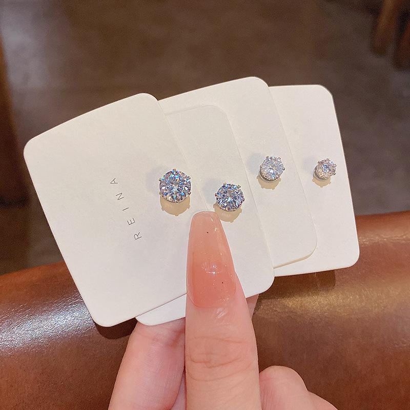 Trendy Zircon Magnetic Ear Clips: Exquisite, Unisex, No Piercing Needed