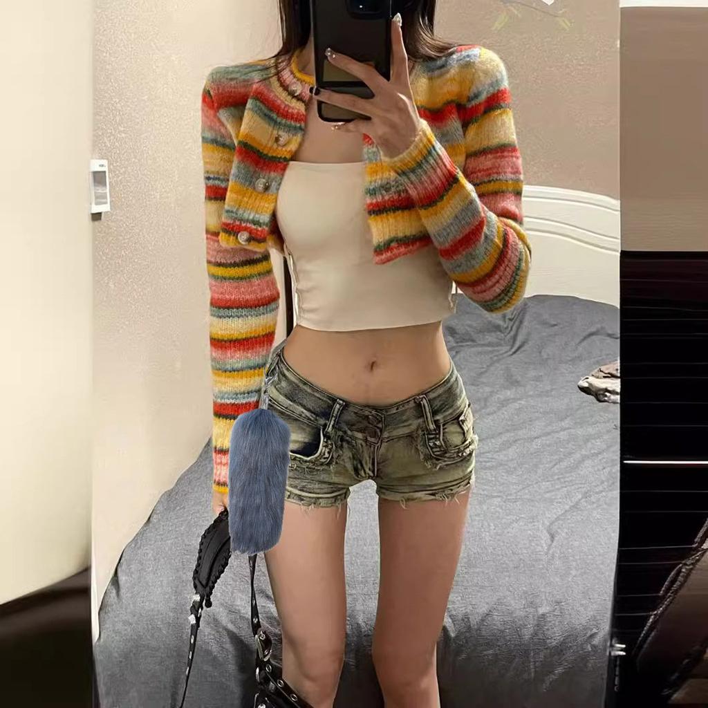 Elegant Keyrings Charm with Foxes Tail Pendant Fashionable Keychain Decoration Cute Toy for Car or Bag Decoration