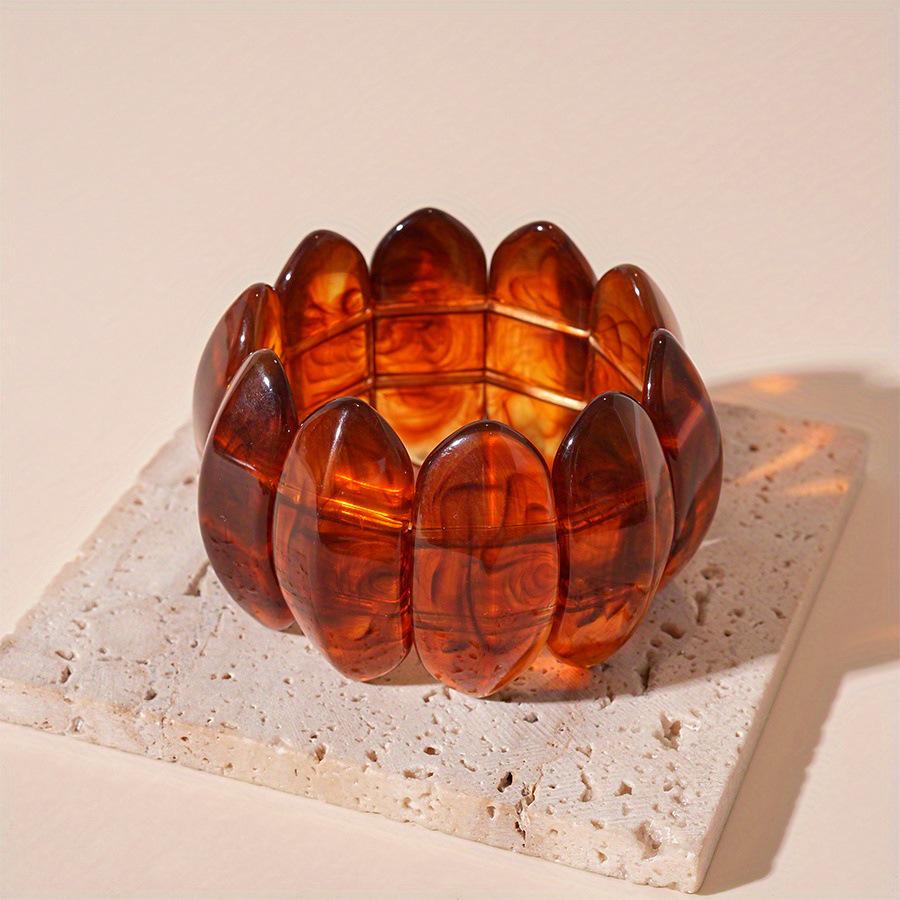 Acrylic Ombre Rectangle Bracelet: Retro Vacation Style, Fashionable, High-End Hand Jewelry.