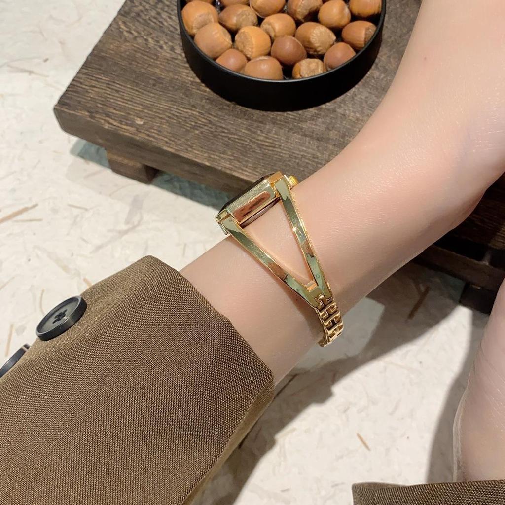 Retro Gold Square Dial Bracelet Watch - Classic European & American Style Women's Bangle