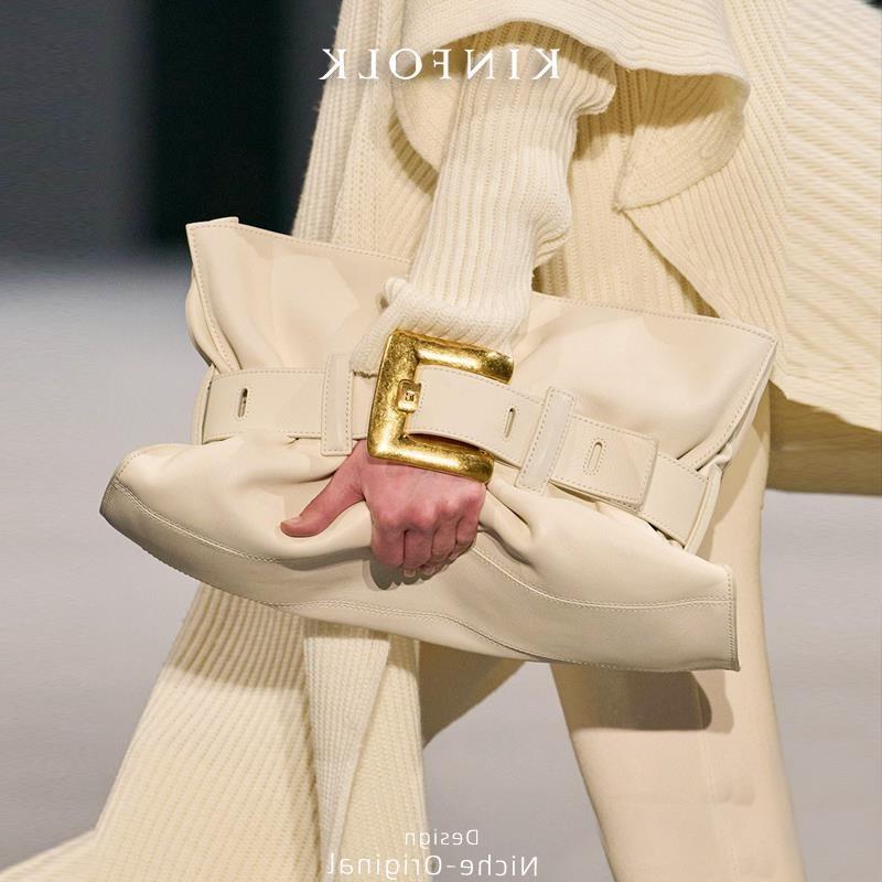 New Soft Leather Cloud Bag with Temperament Texture Pleated Belt Buckle Tote Bag Armpit Crossbody Bag 4600₽