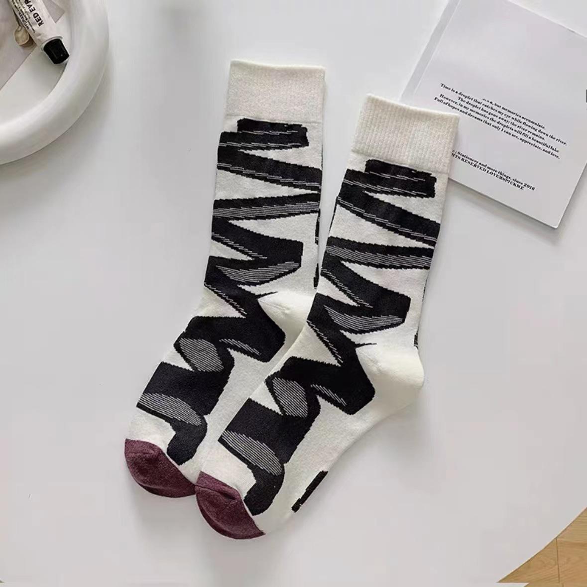 

DIMANAF 2025 Новые женские длинные носки Повседневная летняя мода One Size