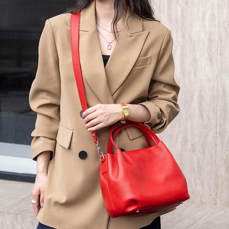 Genuine Leather Women's Bag 2026 New Wrinkled Clouds Handbags Luxury Designer Women Shoulder Bag Female Trend Crossbody Bags