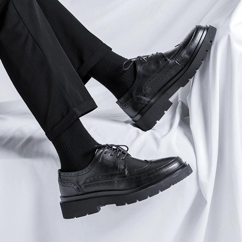 British Style Platform Casual Shoes 2024 New Comfortable Casual Shoes Classic Business Oxford Shoes All-match Brogue Male Shoes