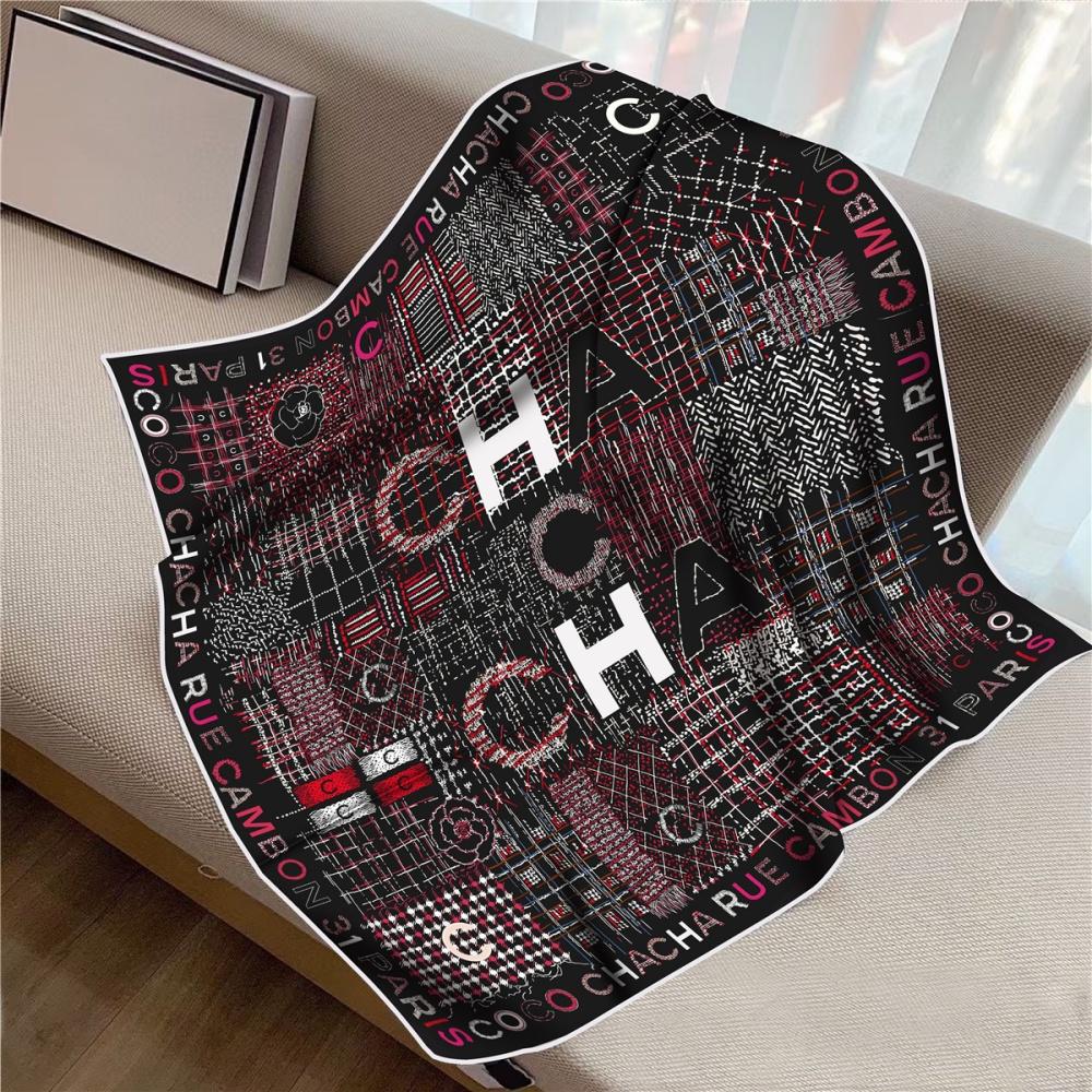 New Design Letters Flowers Printed Twill Silk Scarf Square Scarves Lady Wraps Kerchief Woman Neck Shawl Wraps Echarpes 90Cm