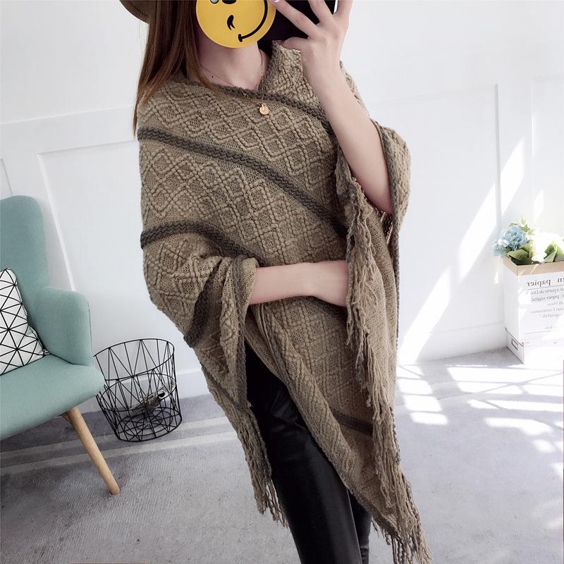 

Korean-Style Autumn Sweater: Mid-Length Pullover with Tassel Batwing Sleeves One size