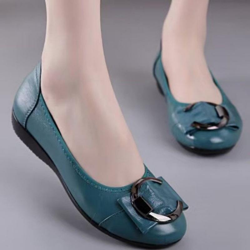 New casual flat-soled soft leather single shoes women's soft-soled non-slip comfortable leather shoes women's shoes driving dancing shoes mother shoes