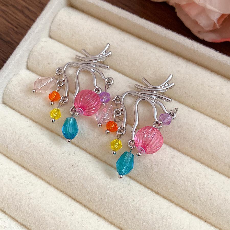 

Holiday style silver needle geometric glass resin fringed earrings simple fashion stud earrings light luxury high-end earrings