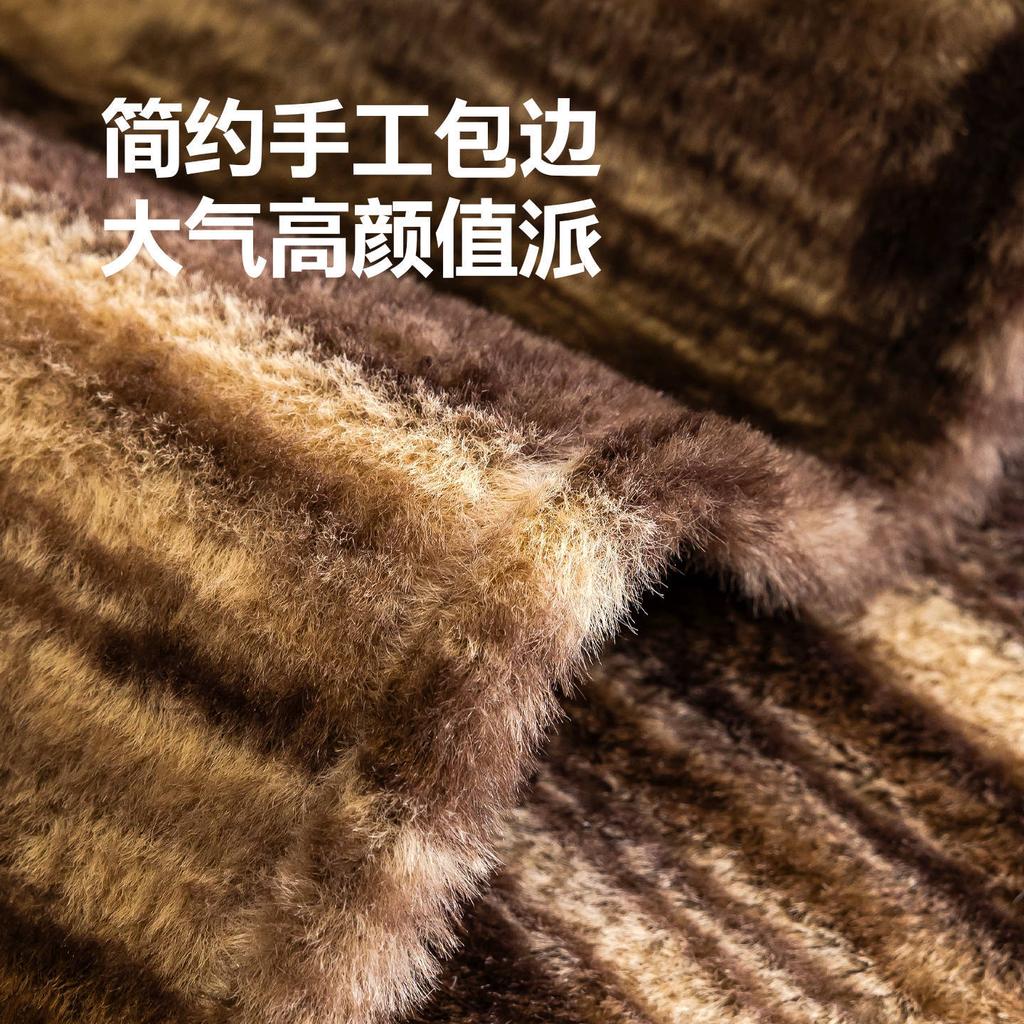 Sofa Mat Autumn/Winter Thickened and Delicate Skin Friendly New High End Feeling Sofa Cover Fixed Anti Slip Cushion Cloth Towel