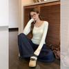 Off-white U-neck with exposed collarbone, front shoulder, long-sleeved knitted bottoming shirt inside, wear it in early autumn, waist, top for women