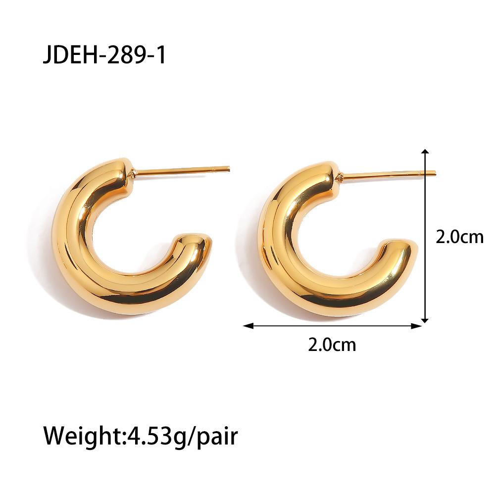 European and American fashion temperament c-shaped hollow stud earrings ins Internet celebrity simple titanium steel earrings earrings