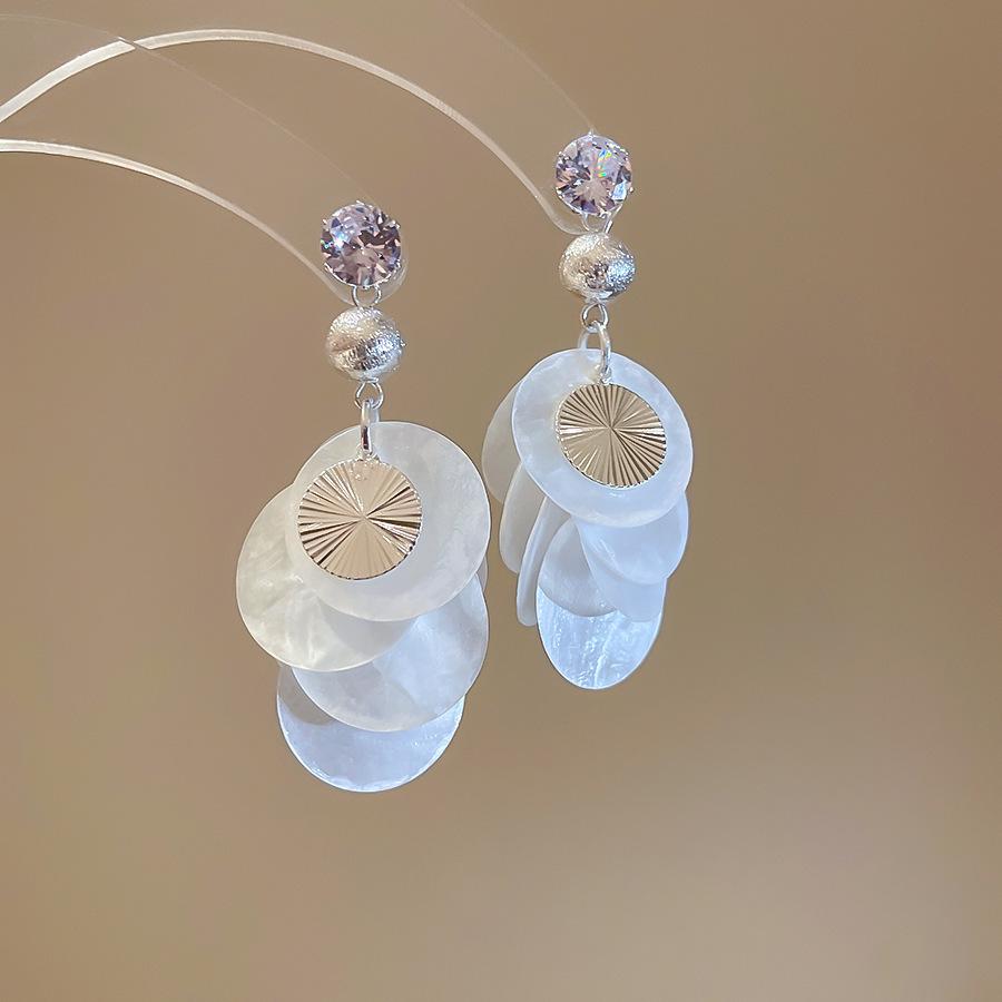 Silver Geometric Seashell Tassel Stud Earrings – Beach Vacation Style for Women